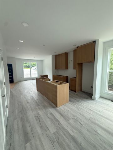 210 Stanley Drive, Greenville, SC 29611