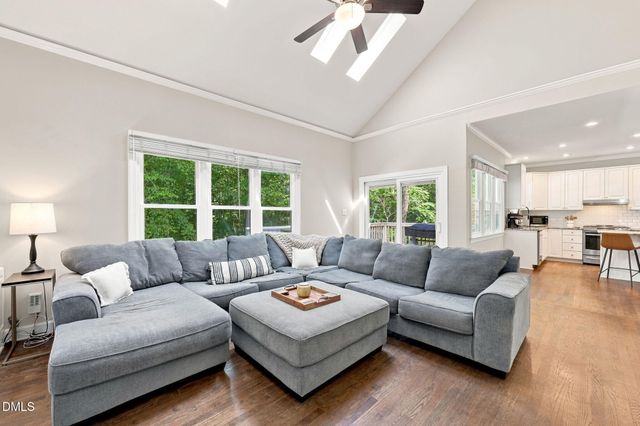 4220 Glen Erin Way, Raleigh, NC 27613