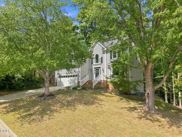4220 Glen Erin Way, Raleigh, NC 27613