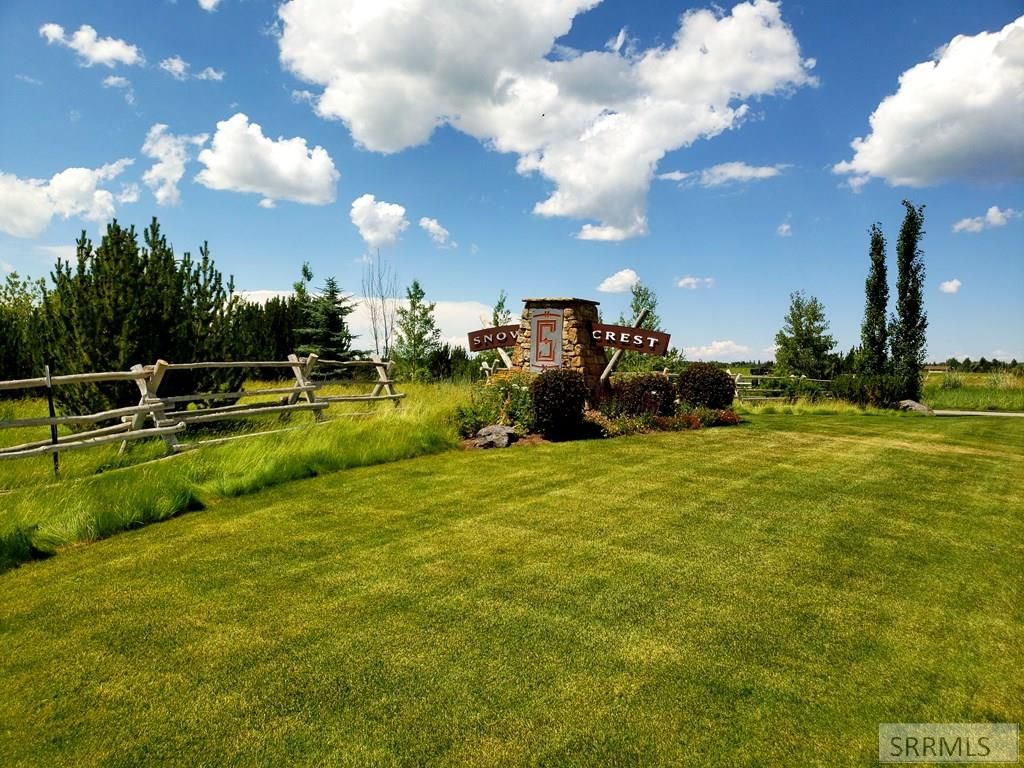 Image 11 of property listing at 1970 Snow Crest Ranch Drive, Driggs, ID 83422