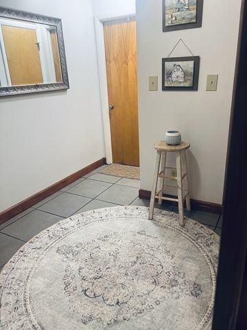 566 Clarence Finney Rd, Hillsboro, TN 37342