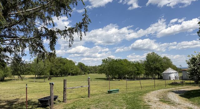 566 Clarence Finney Rd, Hillsboro, TN 37342
