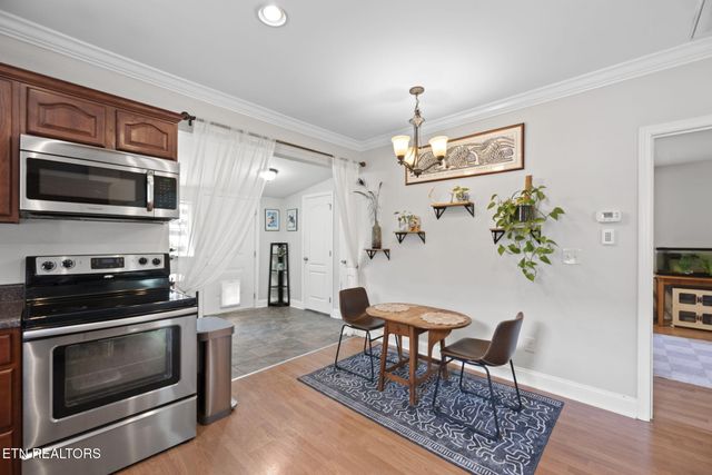 1132 Connecticut Ave, Knoxville, TN 37921