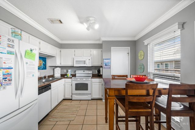 1125 W Beach Boulevard 404, Gulf Shores, AL 36542
