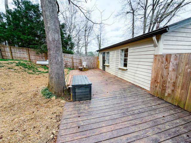 784 Lake Logan Rd, Ardmore, TN 38449