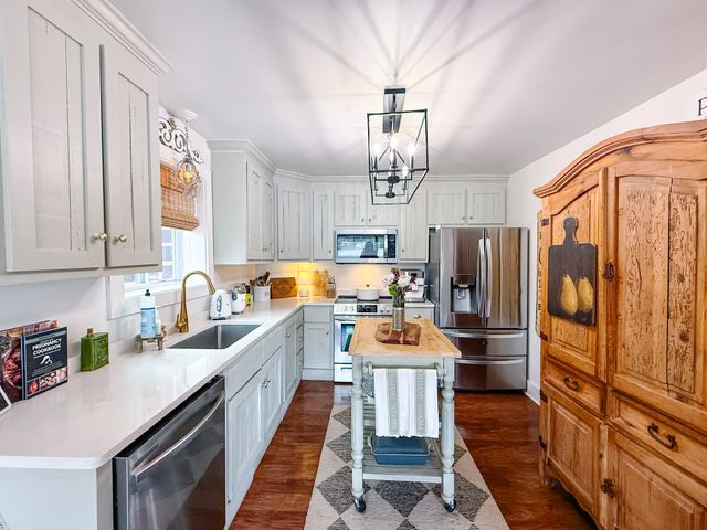 784 Lake Logan Rd, Ardmore, TN 38449