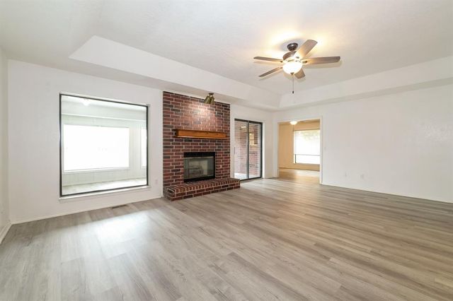305 N Grand Fork Road, Edmond, OK 73003