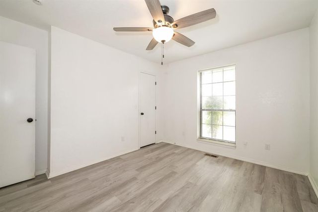 305 N Grand Fork Road, Edmond, OK 73003