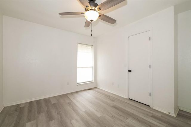305 N Grand Fork Road, Edmond, OK 73003