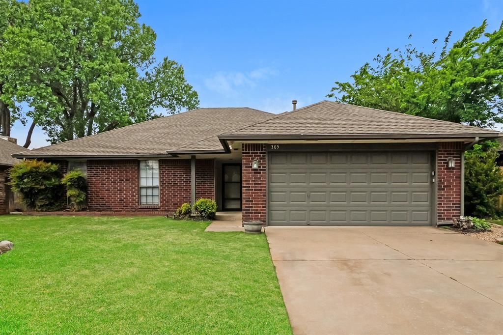 305 N Grand Fork Road, Edmond, OK 73003