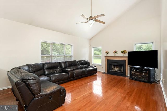 3 DONNA STREET, Robbinsville, NJ 08691