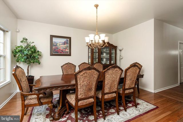 3 DONNA STREET, Robbinsville, NJ 08691