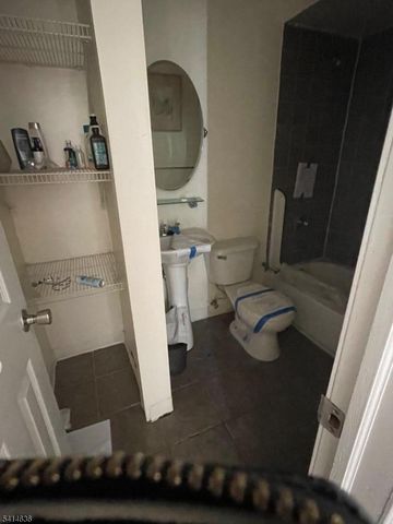 417 Monmouth St, Jersey City, NJ 07302
