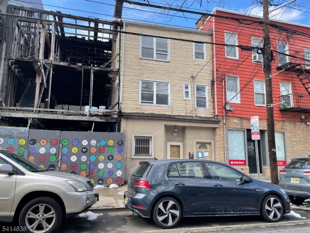 417 Monmouth St, Jersey City, NJ 07302 — photo 2