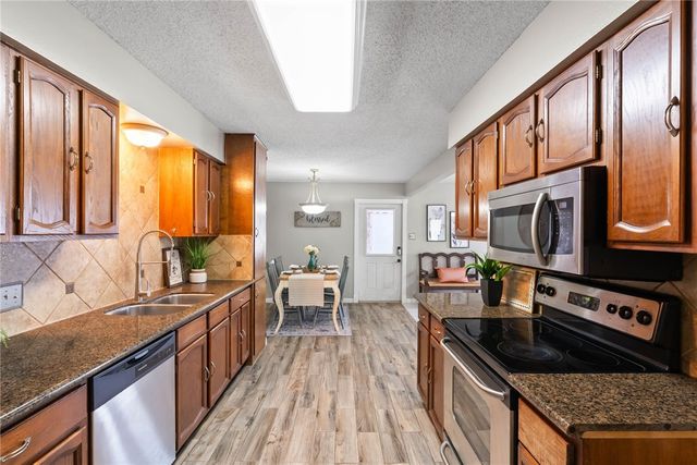 3221 Seafoam Dr, Corpus Christi, TX 78418