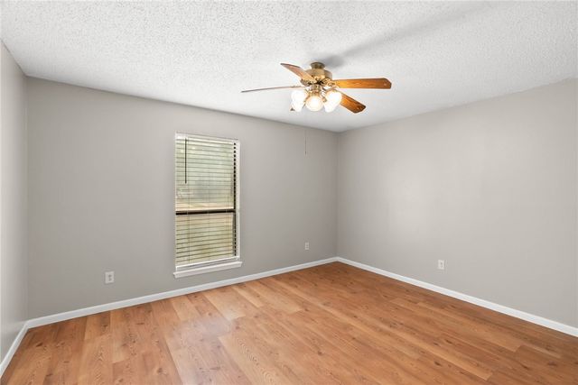 3221 Seafoam Dr, Corpus Christi, TX 78418