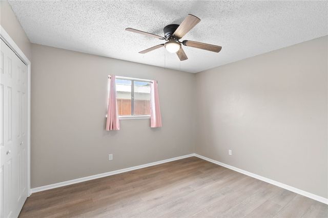 3221 Seafoam Dr, Corpus Christi, TX 78418