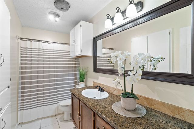 3221 Seafoam Dr, Corpus Christi, TX 78418
