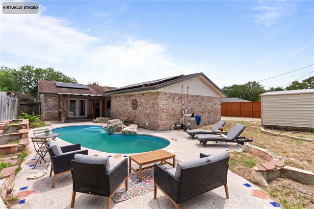 3221 Seafoam Dr, Corpus Christi, TX 78418
