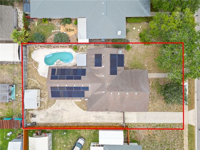 3221 Seafoam Dr, Corpus Christi, TX 78418