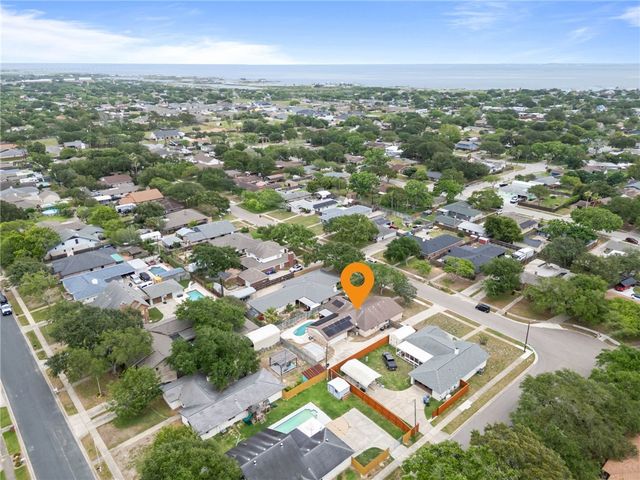 3221 Seafoam Dr, Corpus Christi, TX 78418