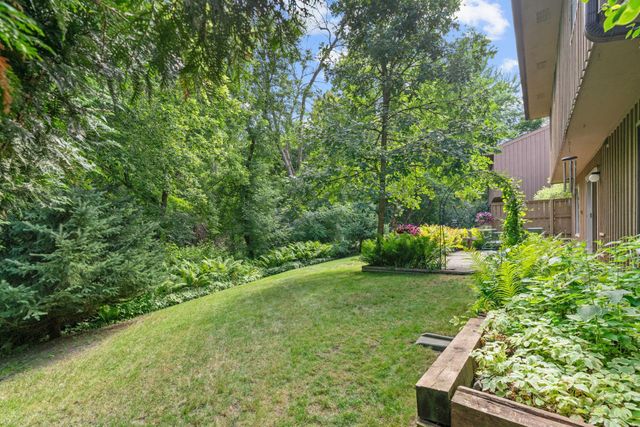 11795 Red Fox Drive, Maple Grove, MN 55369