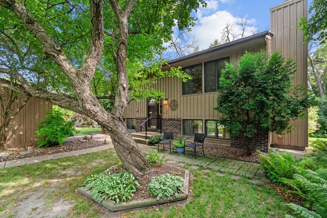 11795 Red Fox Drive, Maple Grove, MN 55369