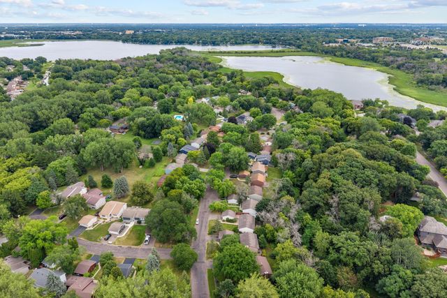11795 Red Fox Drive, Maple Grove, MN 55369