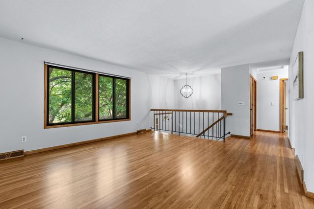 11795 Red Fox Drive, Maple Grove, MN 55369