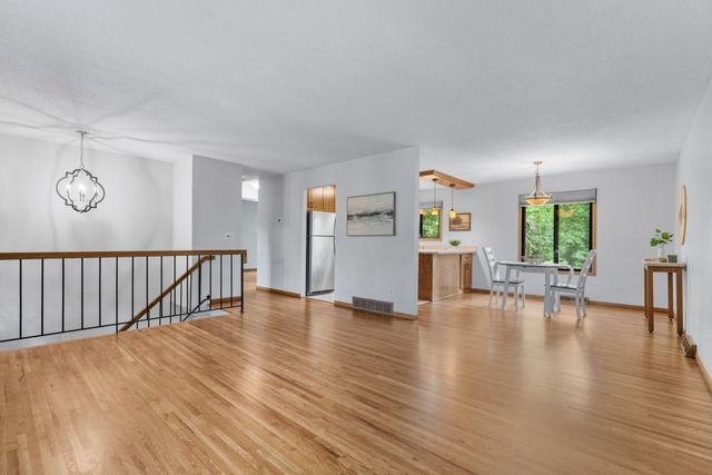 11795 Red Fox Drive, Maple Grove, MN 55369