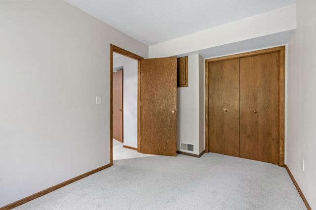 11795 Red Fox Drive, Maple Grove, MN 55369