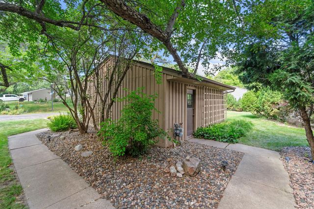 11795 Red Fox Drive, Maple Grove, MN 55369