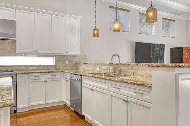 6464 Bellamalfi Street, Boca Raton, FL 33496