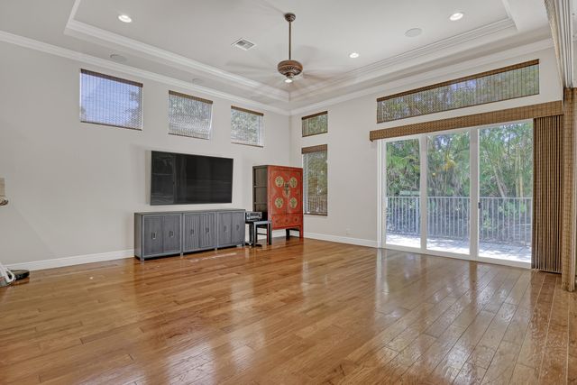 6464 Bellamalfi Street, Boca Raton, FL 33496