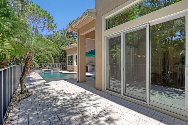 6464 Bellamalfi Street, Boca Raton, FL 33496