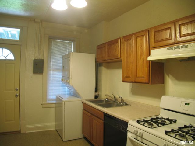 502 NW BRYAN Street, Peoria, IL 61603