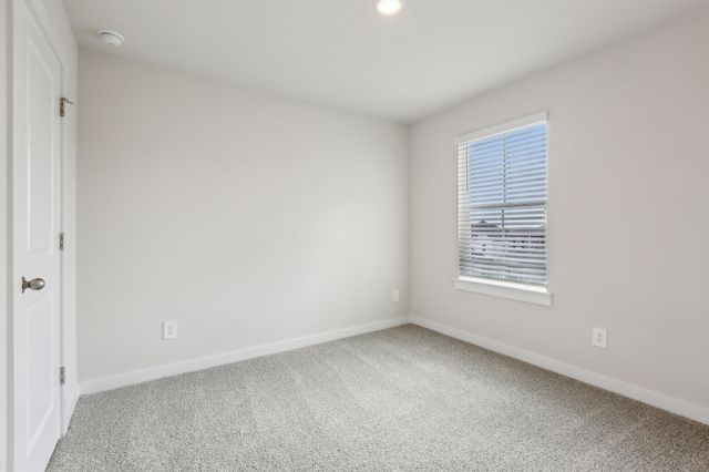 1762 Flora Grv, Hermitage, TN 37076