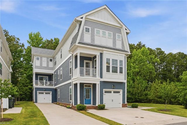 121 Topsail LN, Yorktown, VA 23693