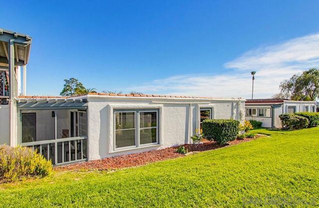 3621 Vista Campana 53, Oceanside, CA 92057