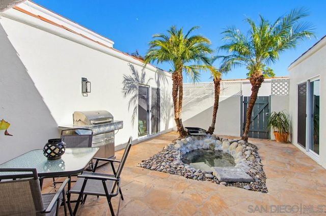 3621 Vista Campana 53, Oceanside, CA 92057