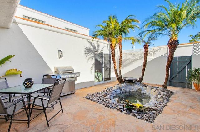 3621 Vista Campana 53, Oceanside, CA 92057