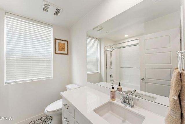 613 Winchester Drive, Oxnard, CA 93036