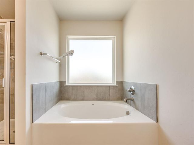 3732 NW 176th Street, Edmond, OK 73012