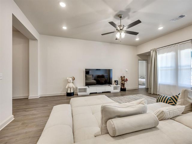 3732 NW 176th Street, Edmond, OK 73012