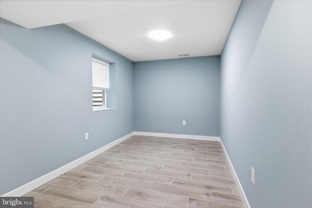 2721 BERRYLAND DR, Oakton, VA 22124
