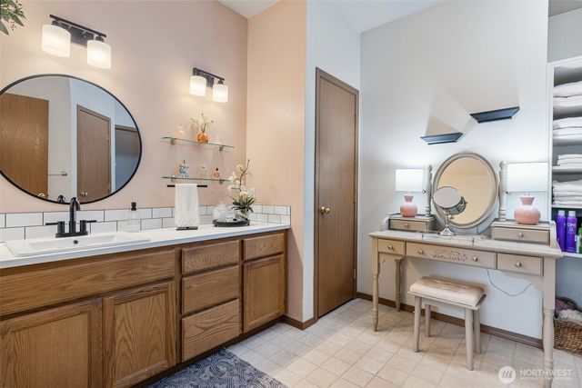 12013 64th Avenue E, Puyallup, WA 98373