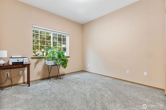 12013 64th Avenue E, Puyallup, WA 98373