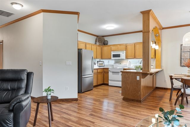 12013 64th Avenue E, Puyallup, WA 98373