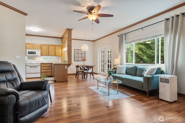 12013 64th Avenue E, Puyallup, WA 98373