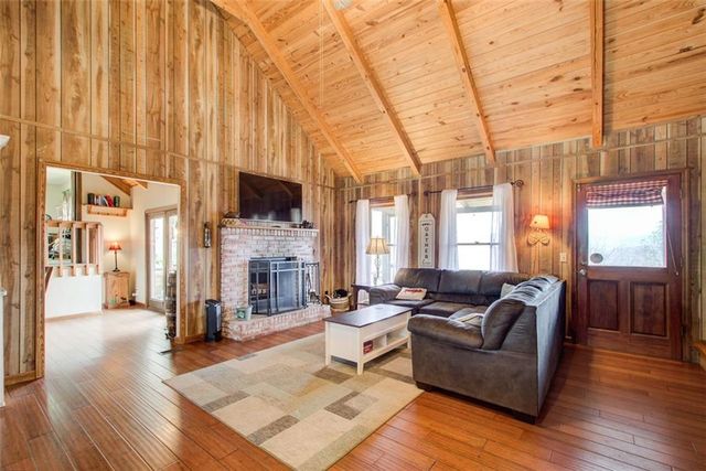 56 Fairview Avenue, Blairsville, GA 30512